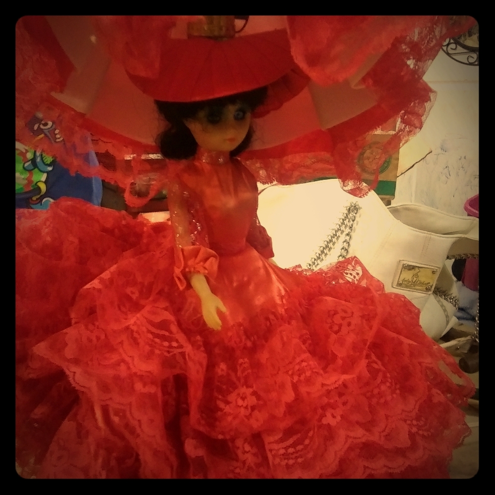 vintage doll lamp
